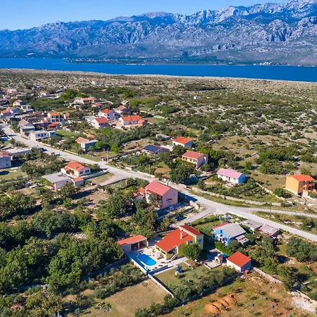 Вилла Didov Dvor Zadarvillas Виньерац