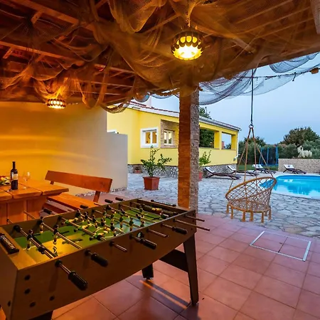 Didov Dvor Zadarvillas 빌라 *